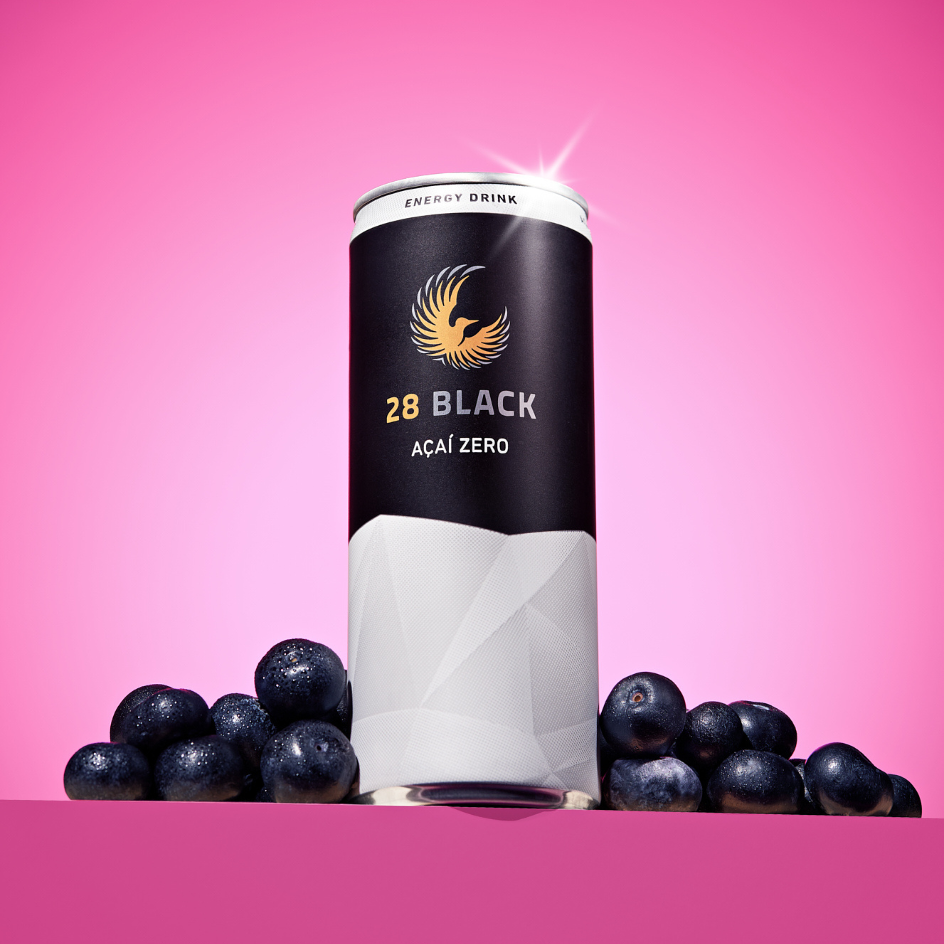 28 BLACK Açaí Zero 24 x 0,25l